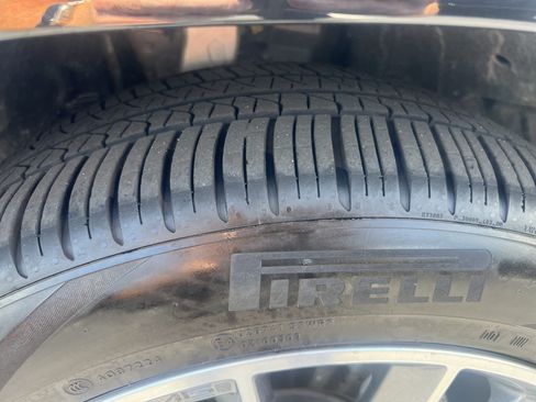 Certified 2025 Mercedes-Benz GLE 450 4MATIC image 12