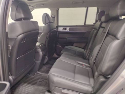 New 2026 Hyundai Santa Fe Limited AWD/4WD image 33