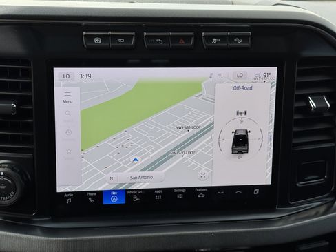 Used 2024 Ford F250 Platinum image 29