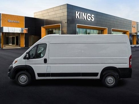 New 2024 RAM ProMaster 2500 w/ Safety Group image 4