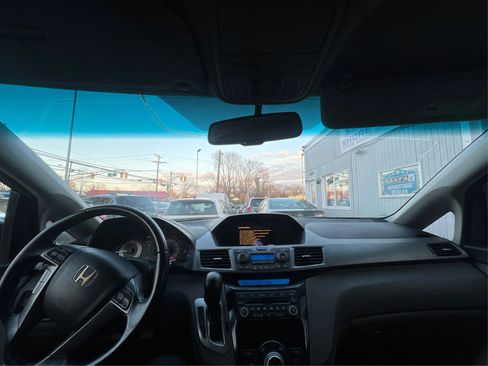 Used 2012 Honda Odyssey EX-L image 23