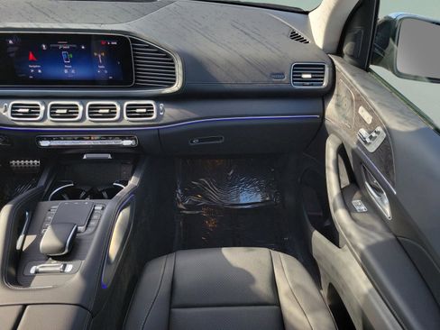 Certified 2026 Mercedes-Benz GLS 450 4MATIC image 24