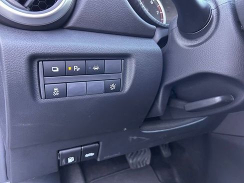 New 2025 Nissan Versa S w/ Trunk Package image 18