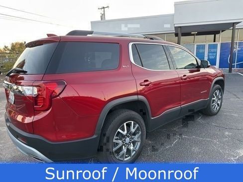 Certified 2023 GMC Acadia SLT w/ Technology Package image 8