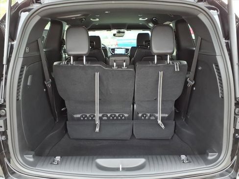 New 2026 Chrysler Pacifica Select image 10