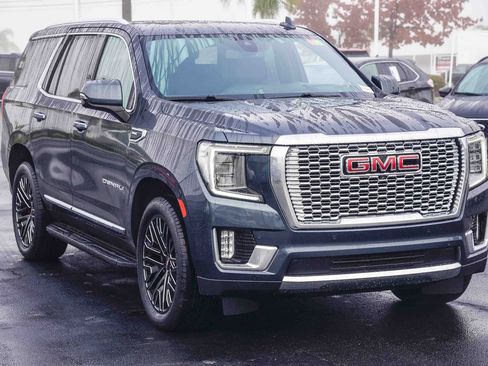 Used 2021 GMC Yukon Denali image 3