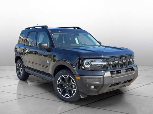 New 2026 Ford Bronco Sport Outer Banks w/ Outer Banks Tech Package+ AWD/4WD image 2