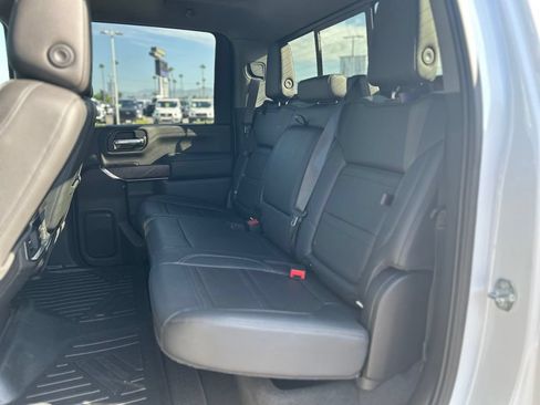 Used 2022 GMC Sierra 2500 Denali AWD/4WD image 4