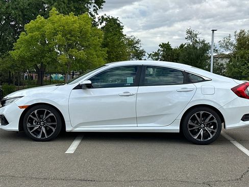 Used 2020 Honda Civic Sport image 7