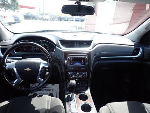 Used 2016 Chevrolet Traverse LT AWD/4WD image 10