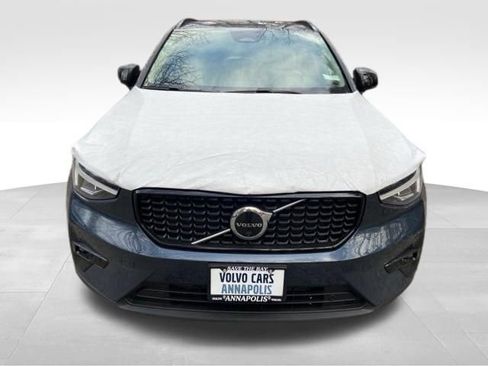 New 2026 Volvo XC40 B5 Ultra w/ Climate Package AWD/4WD image 2