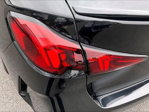 Used 2025 BMW M235i xDrive w/ Technology Package image 32