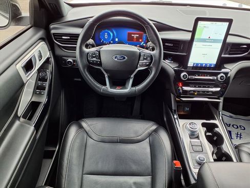 Used 2022 Ford Explorer ST w/ Equipment Group 401A image 3