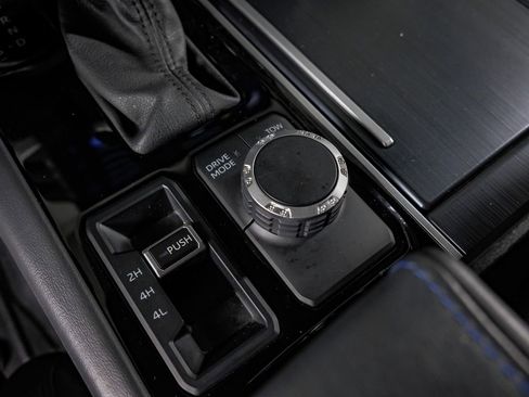 Used 2024 Toyota Tundra Platinum image 26