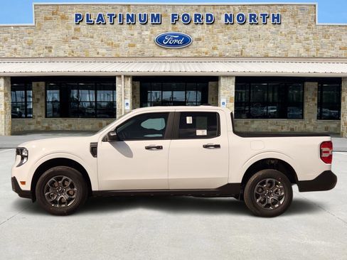 New 2026 Ford Maverick XLT image 3