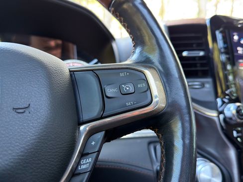 Used 2020 RAM 1500 Limited image 21