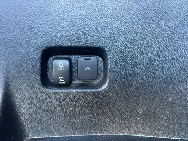 Used 2018 Ford Edge SEL w/ Equipment Group 201A AWD/4WD image 16