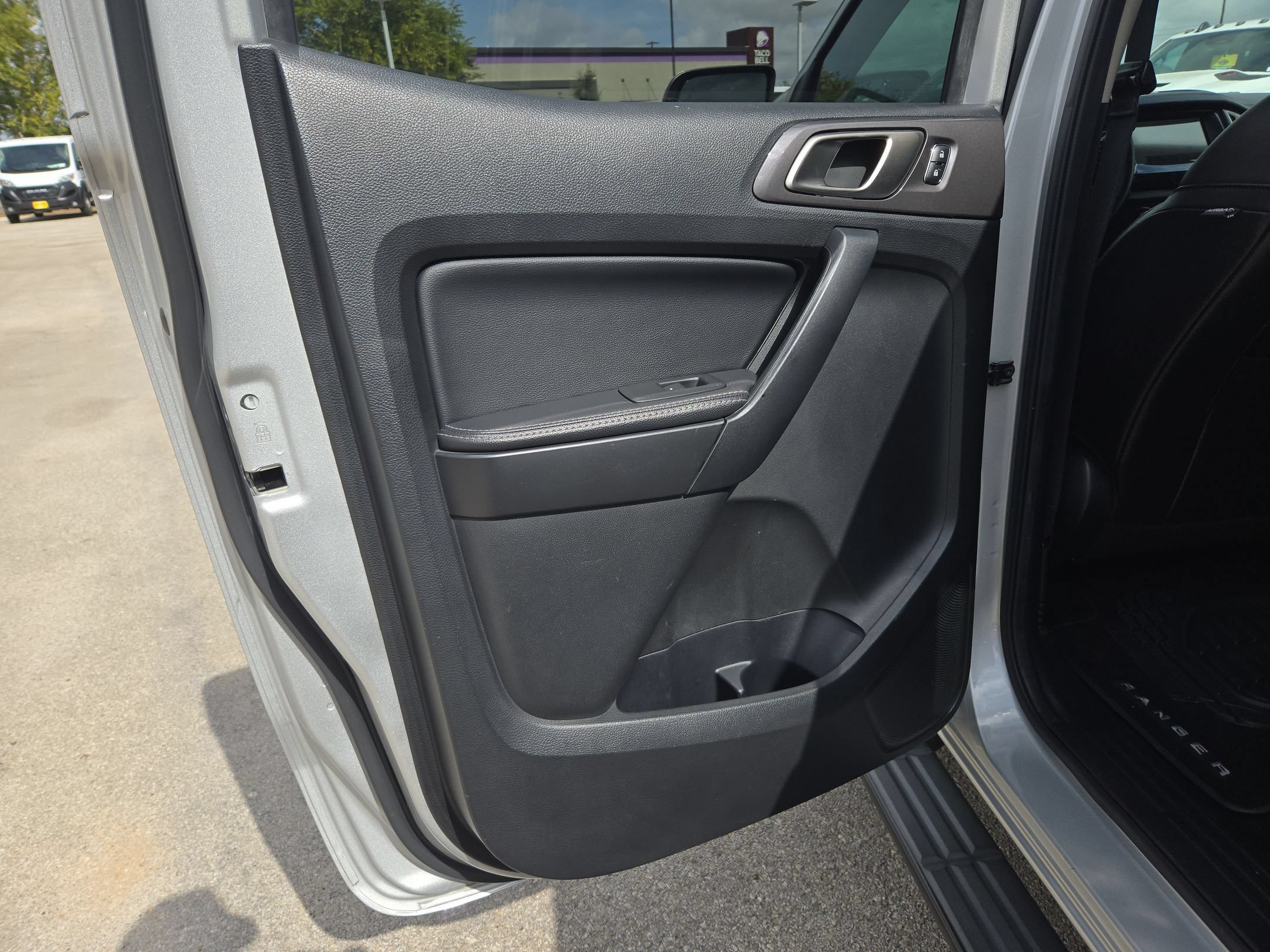 Used 2019 Ford Ranger Lariat w/ Equipment Group 501A Mid RWD image 14