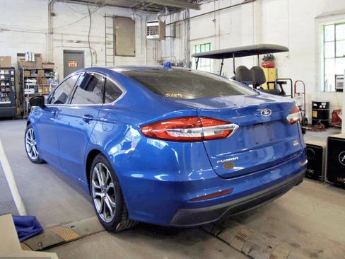 Used 2019 Ford Fusion SEL image 5