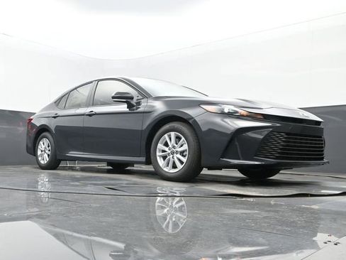 New 2026 Toyota Camry LE image 22