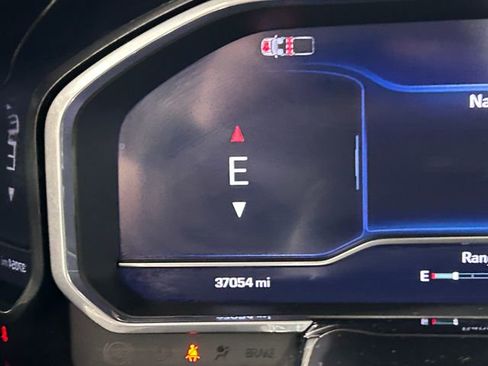 Used 2024 Chevrolet Silverado 1500 LT AWD/4WD image 19