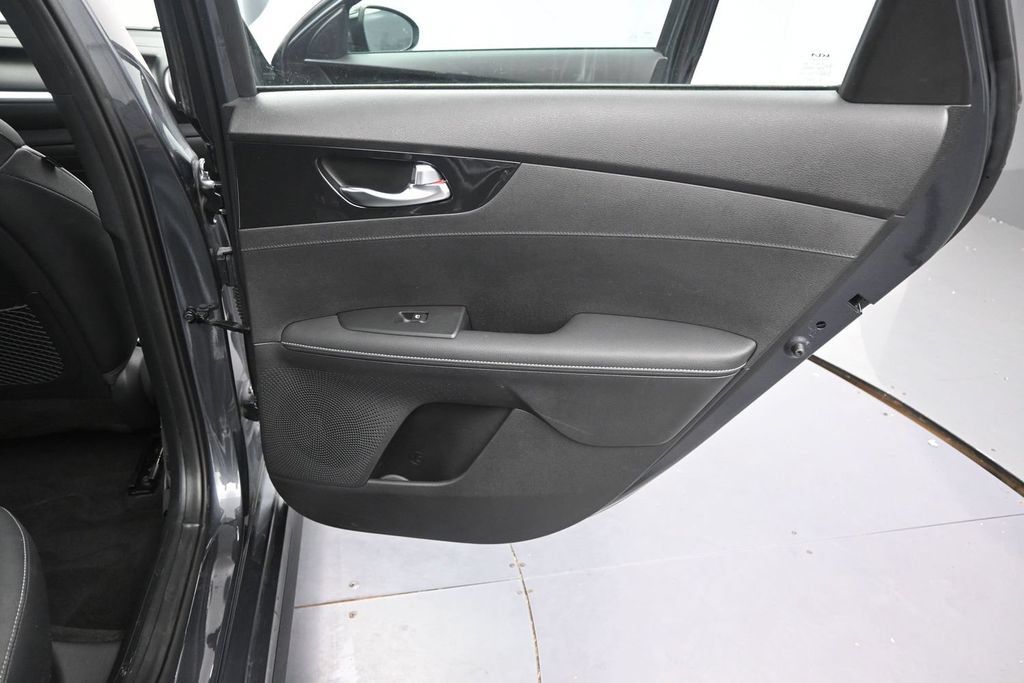 Certified 2023 Kia Forte GT-Line w/ GT-Line Premium Package FWD image 19