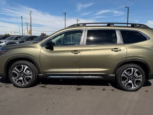 Used 2026 Subaru Ascent Limited AWD/4WD image 6