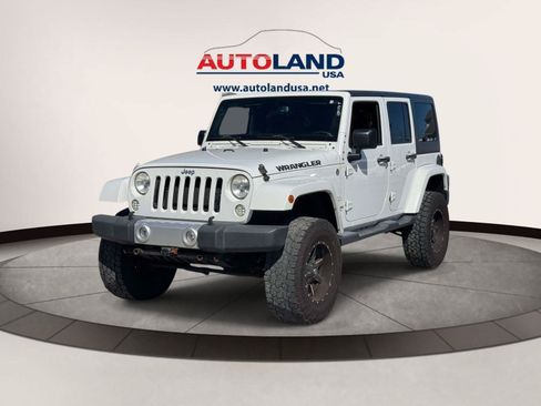 Used 2015 Jeep Wrangler Unlimited Sahara w/ Max Tow Package AWD/4WD image 1