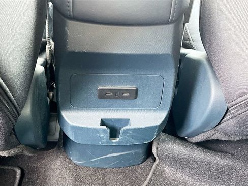 Used 2025 Ford Maverick XL w/ Equipment Group 102A AWD/4WD image 23