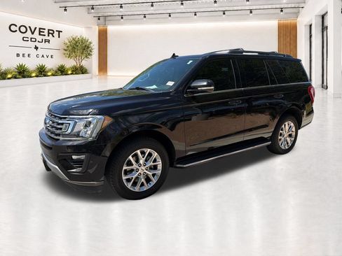 Used 2020 Ford Expedition XLT w/ Equipment Group 202A RWD image 4