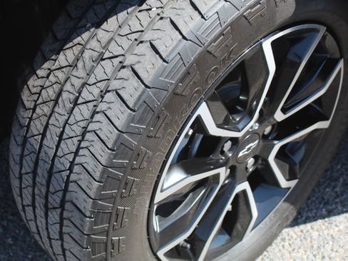 Used 2025 Chevrolet TrailBlazer ACTIV FWD image 12