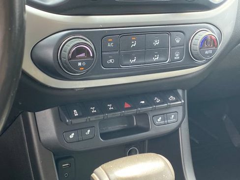 Used 2018 Chevrolet Colorado ZR2 AWD/4WD image 13