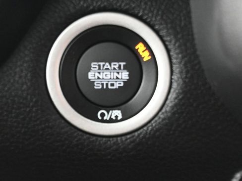 New 2026 RAM 1500 4x4 Crew Cab image 26