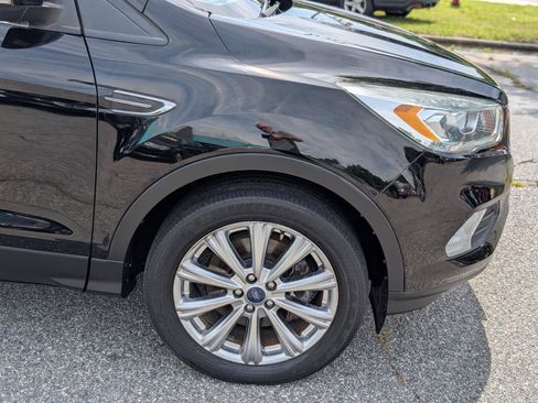 Used 2017 Ford Escape Titanium AWD/4WD image 11