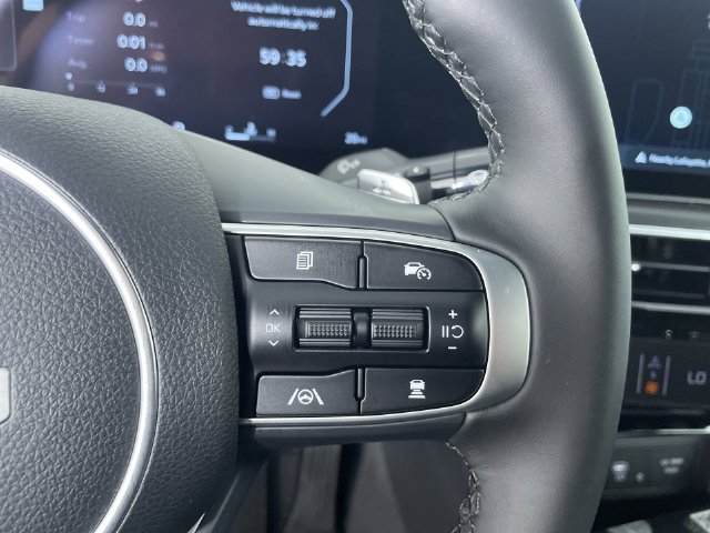 New 2027 Kia K5 GT w/ GT1 Package FWD image 32
