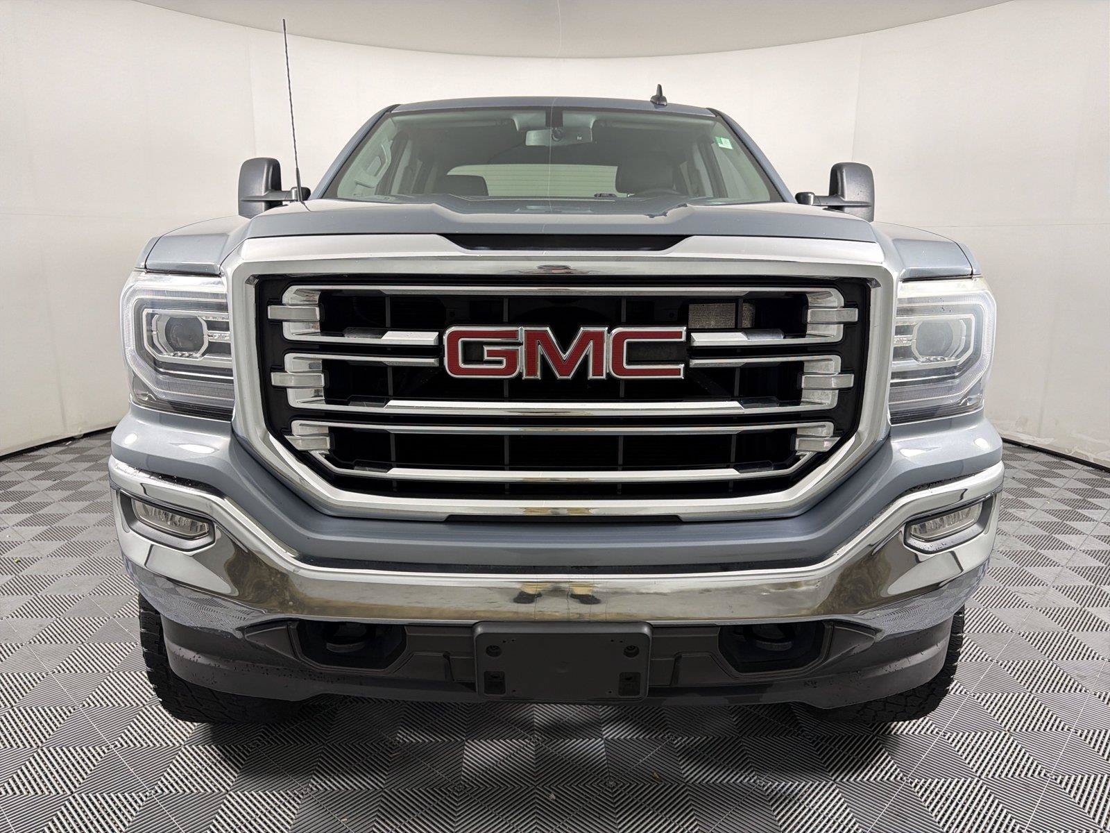 Used 2016 GMC Sierra 1500 SLT w/ SLT Premium Package AWD/4WD image 2