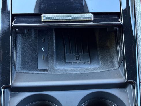 Used 2025 Porsche Panamera 4S w/ Premium Package image 36