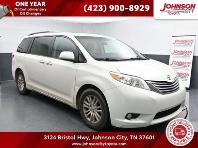 Used 2017 Toyota Sienna XLE