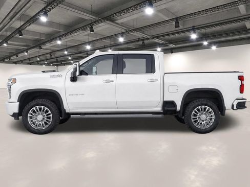 Used 2020 Chevrolet Silverado 2500 High Country w/ Z71 Off-Road Package AWD/4WD image 6