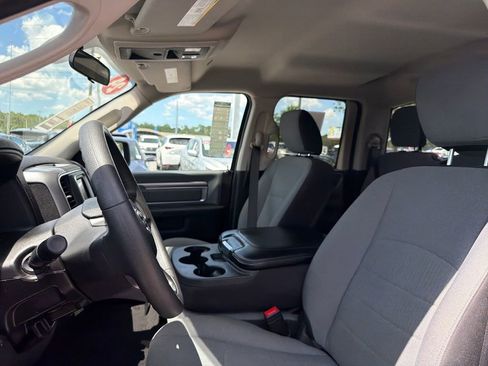 Used 2024 RAM 1500 Classic SLT AWD/4WD image 15