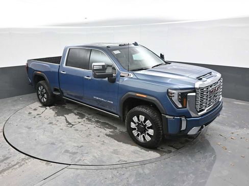 New 2026 GMC Sierra 2500 Denali w/ Denali Reserve Package image 32