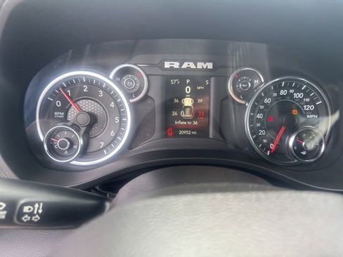 Used 2023 RAM 1500 Big Horn AWD/4WD image 16
