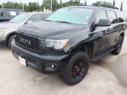 Used 2020 Toyota Sequoia TRD Pro AWD/4WD image 5