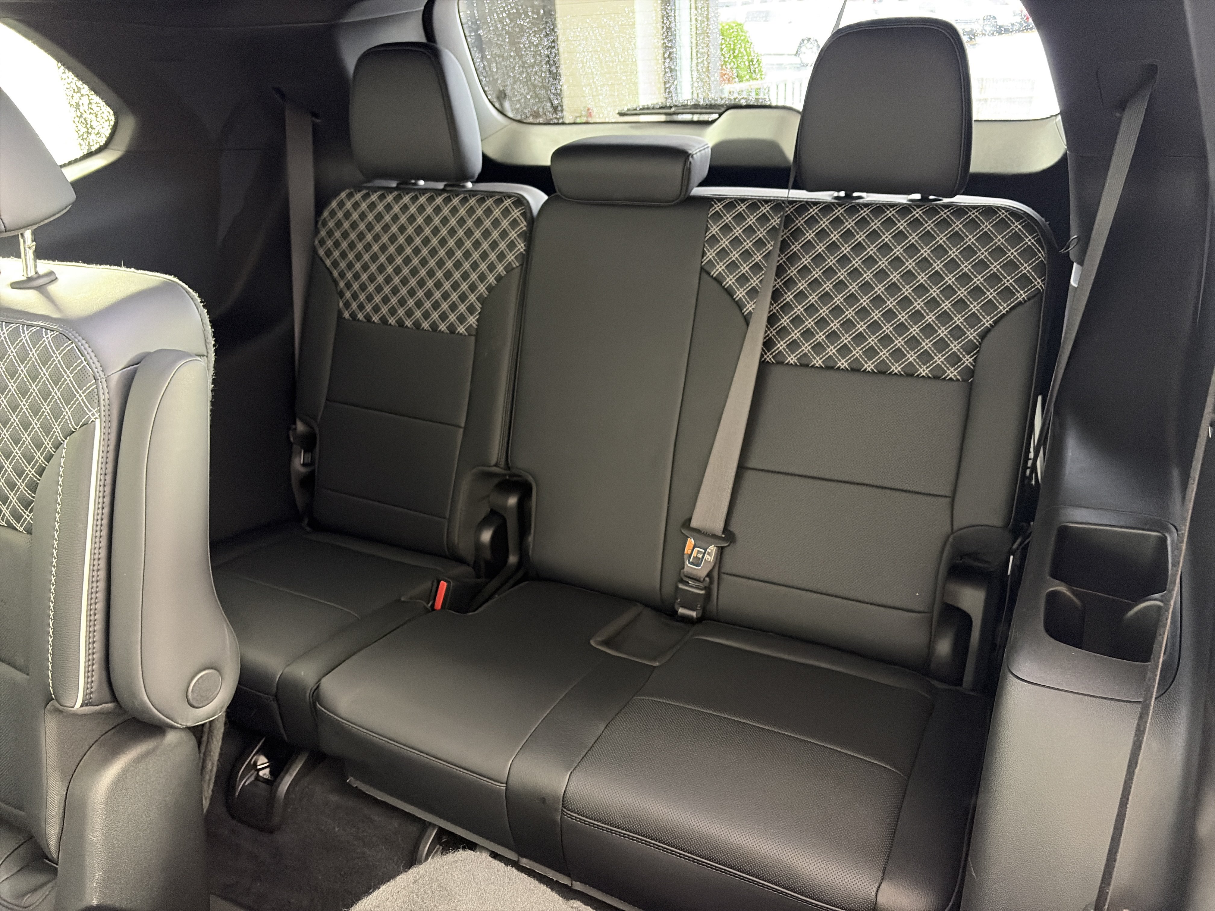 Certified 2024 GMC Acadia Denali w/ LPO, Floor Liner Package AWD/4WD image 8