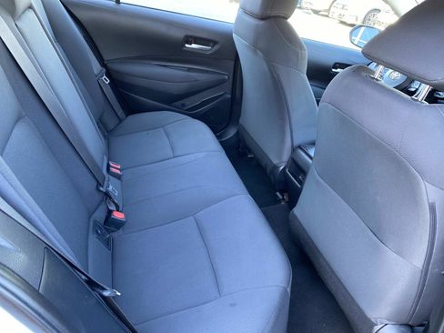 Used 2021 Toyota Corolla LE FWD image 19