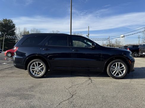 Used 2024 Dodge Durango GT image 8