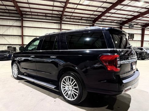 Used 2023 Ford Expedition Max Platinum AWD/4WD image 7