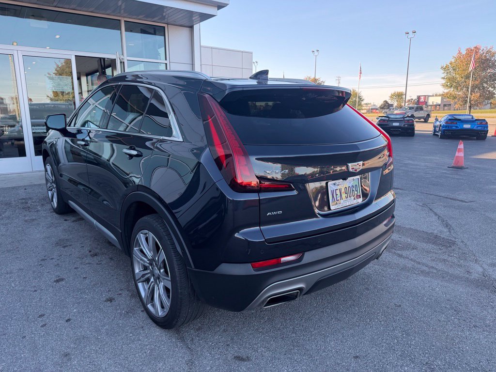 Used 2023 Cadillac XT4 Premium Luxury w/ Enhanced Visibility Package AWD/4WD image 4