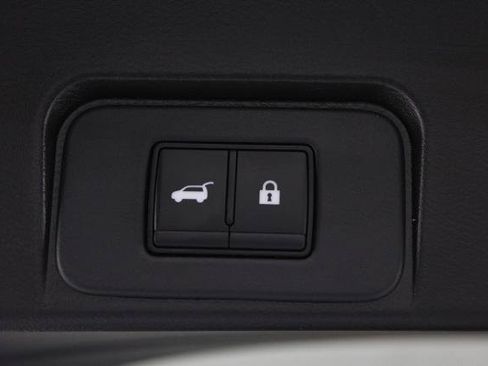 Certified 2023 Nissan Rogue SL w/ SL Premium Package AWD/4WD image 19