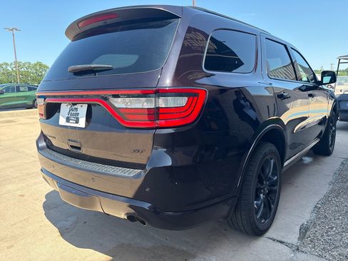 Used 2023 Dodge Durango GT AWD/4WD image 11